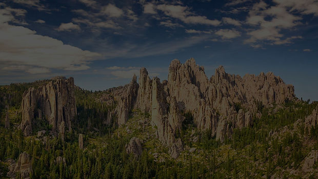 cathedral-spires-black-hills-south-dakota_edited_edited_edited.jpg